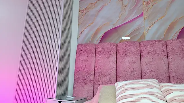 emmacurvy online show from 02-05-26, 03:02