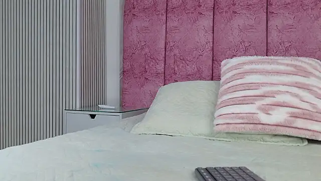 emmacurvy online show from 02-23-26, 03:08