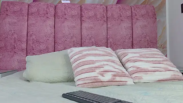 emmacurvy online show from 03-17-26, 03:09