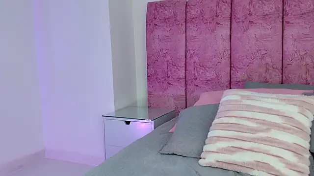 emmacurvy online show from 01-11-26, 03:13