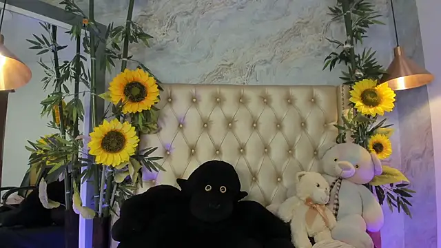 Snapshot of LittleeJaz chatting on 07-18-26, 02:31 LittleeJaz online show from 07-18-26, 02:31