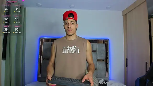 orionblaze69  online show from 07-08-26, 04:24