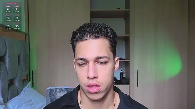 Snapshot of orionblaze69_ chatting on 12-17-25, 07:19 orionblaze69 online show from 12-17-25, 07:19