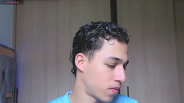 Snapshot of orionblaze69_ chatting on 11-23-25, 06:07 orionblaze69 online show from 11-23-25, 06:07