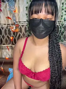 Ariana  Marie online show from 10-31-25, 05:42