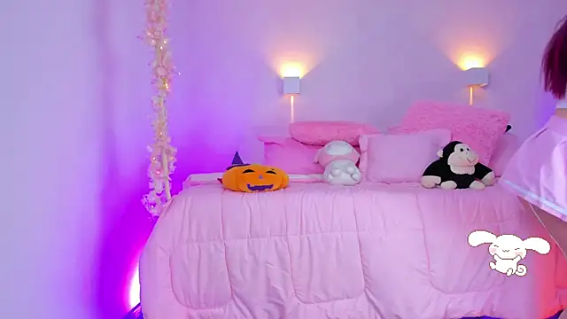 hannacutegod online show from 11-17-25, 05:44