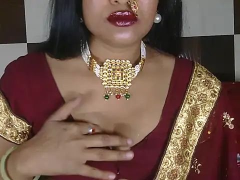 hotee bhabi online show from 04-18-26, 10:50