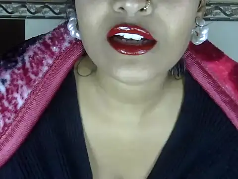 hotee bhabi online show from 12-20-25, 07:33