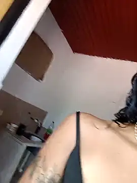 Snapshot of Fernanda30 chatting on 10-12-25, 07:26 Fernanda30 online show from 10-12-25, 07:26