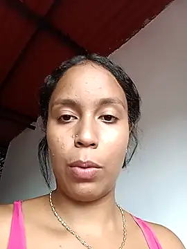 Snapshot of Fernanda30 chatting on 10-10-25, 08:31 Fernanda30 online show from 10-10-25, 08:31