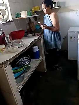 Fernanda30 online show from 11-14-25, 03:37