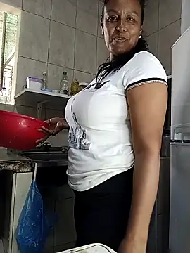 Fernanda30 online show from 02-11-26, 05:02