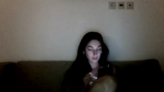 Snapshot of milagaborxx chatting on 05-18-26, 06:45 milagaborxx online show from 05-18-26, 06:45