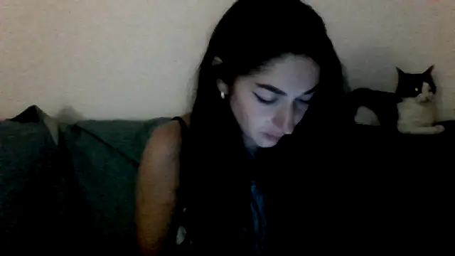 Snapshot of milagaborxx chatting on 05-21-26, 06:49 milagaborxx online show from 05-21-26, 06:49