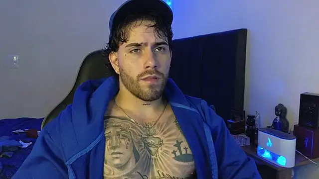 Ades Lowe online show from 02-06-26, 06:42