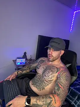 Ades Lowe online show from 01-13-26, 05:44