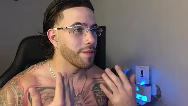 Ades Lowe online show from 03-31-26, 05:53