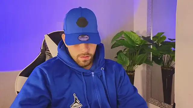 Ades Lowe online show from 11-30-25, 11:33