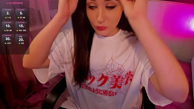 Sserendipityy online show from 04-27-26, 08:29