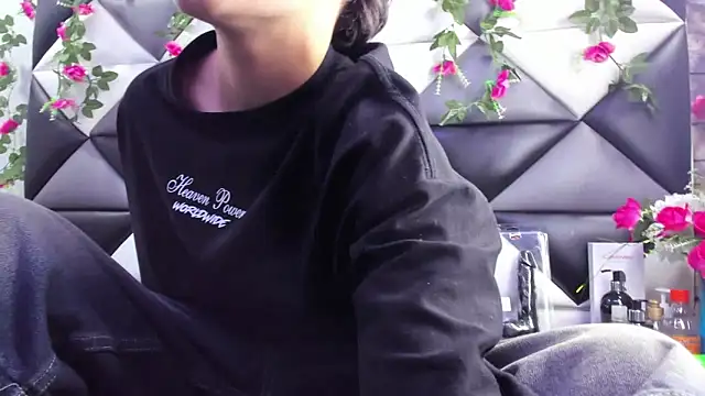 Megan Thompson  online show from 10-30-25, 02:10