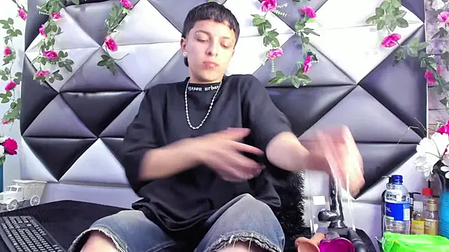 Megan Thompson  online show from 11-13-25, 02:04