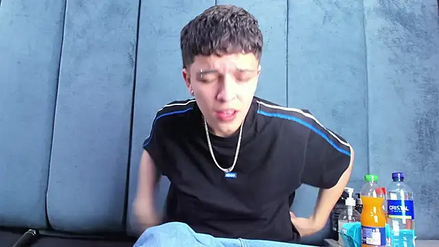 Megan Thompson  online show from 03-22-26, 02:26