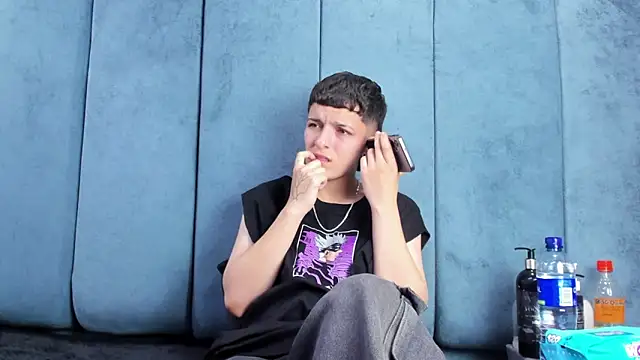 Megan Thompson  online show from 03-05-26, 02:08