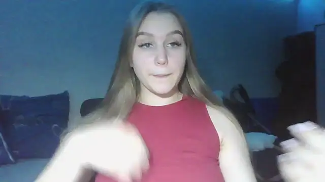 Snapshot of yourhoney_Lola_ chatting on 10-19-25, 01:25 yourhoney Lola online show from 10-19-25, 01:25