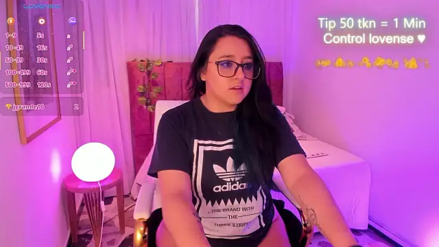 Cherry blush  online show from 02-17-26, 09:01