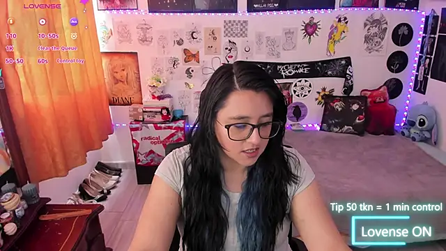 Cherry blush  online show from 05-16-26, 07:57
