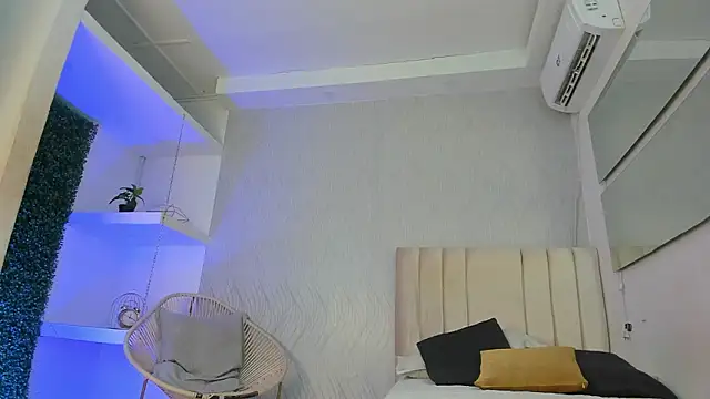 keyla mejia online show from 02-22-26, 12:07