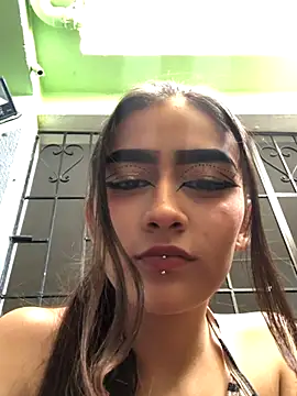 Karol Yessenia online show from 09-27-25, 03:51