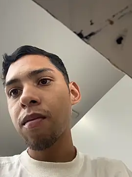 Oqui online show from 04-13-26, 07:18