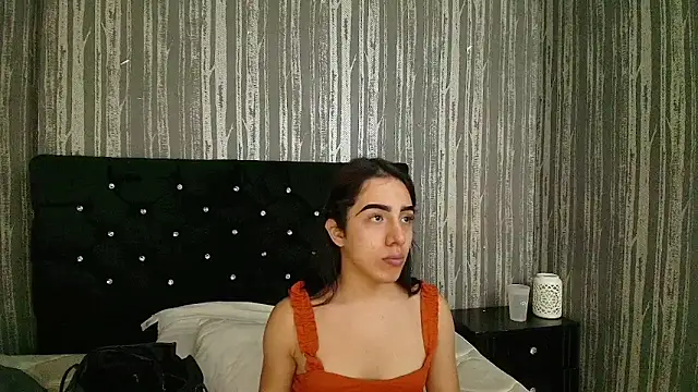 Alicee Moonn online show from 06-20-26, 07:41