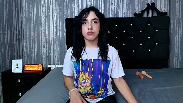 Alicee Moonn online show from 10-03-25, 07:37