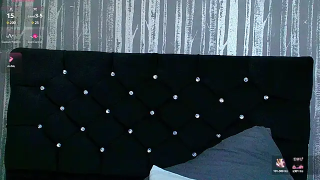 Alicee Moonn online show from 04-04-26, 07:53