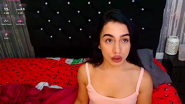 Alicee Moonn online show from 04-05-26, 12:01