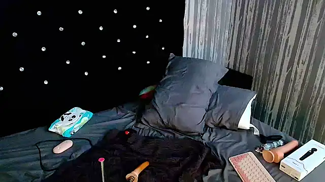 Alicee Moonn online show from 02-05-26, 09:16