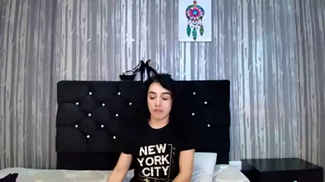 Alicee Moonn online show from 12-20-25, 12:24