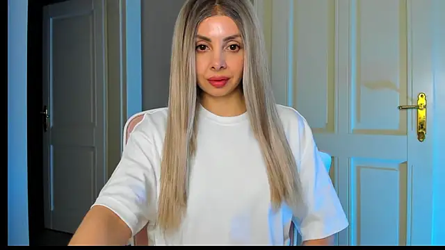 VelvetEliza online show from 04-01-26, 09:01