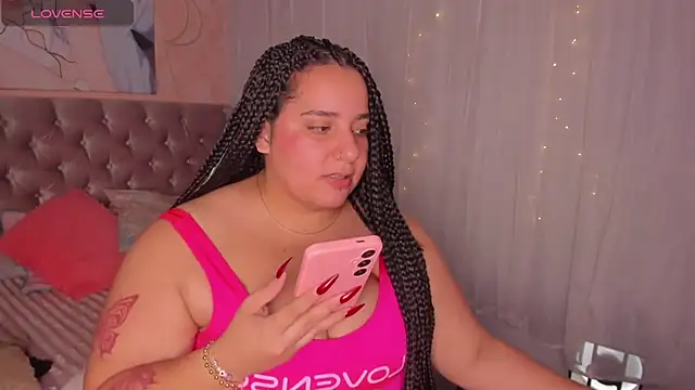 Snapshot of artemisa19 chatting on 11-07-25, 08:13 artemisa19 online show from 11-07-25, 08:13