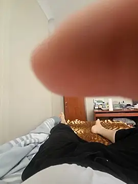 Snapshot of reallove78 chatting on 10-22-25, 11:20 reallove78 online show from 10-22-25, 11:20