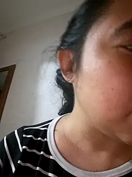 SweettyNaugthy online show from 10-10-25, 04:02