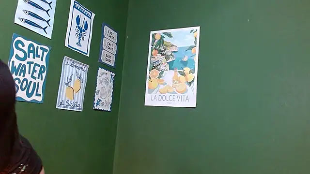 Roxiehood online show from 01-08-26, 01:44