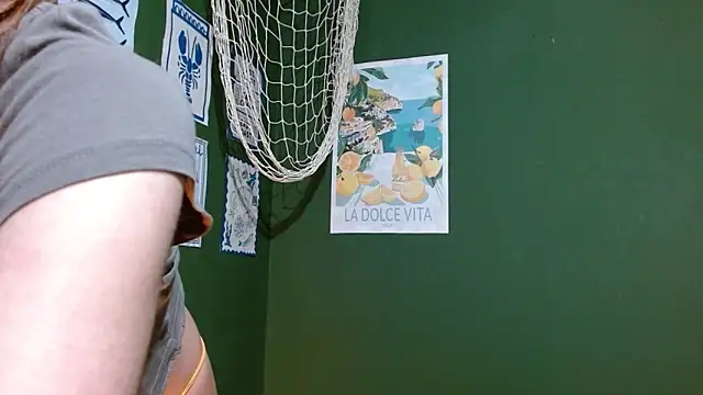 Roxiehood online show from 09-29-25, 02:29