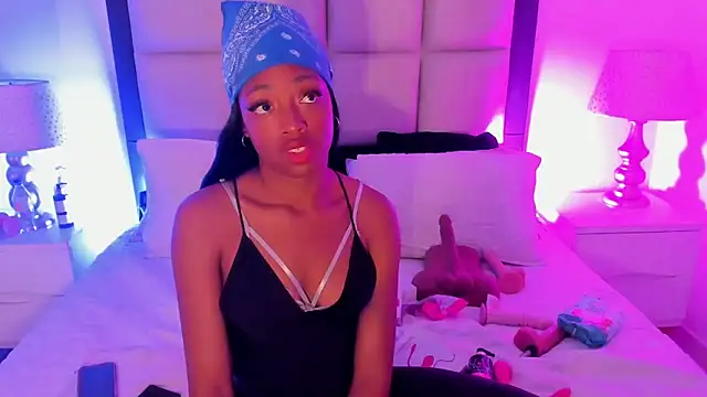 BiancaShermann online show from 11-12-25, 05:28