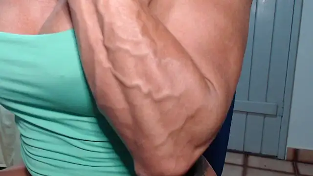 Stronggsexy online show from 12-17-25, 10:26