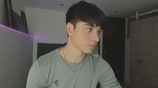 stevve 14 online show from 12-17-25, 03:11