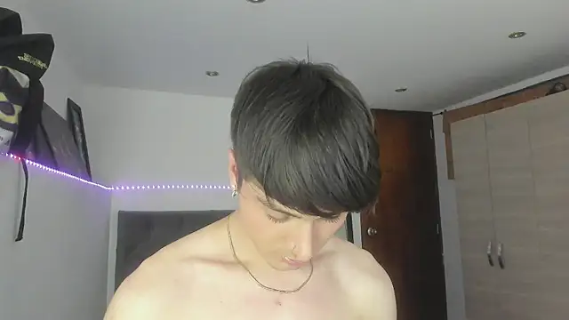 stevve 14 online show from 11-04-25, 03:32