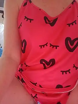 Hottiesophie online show from 06-24-26, 04:16